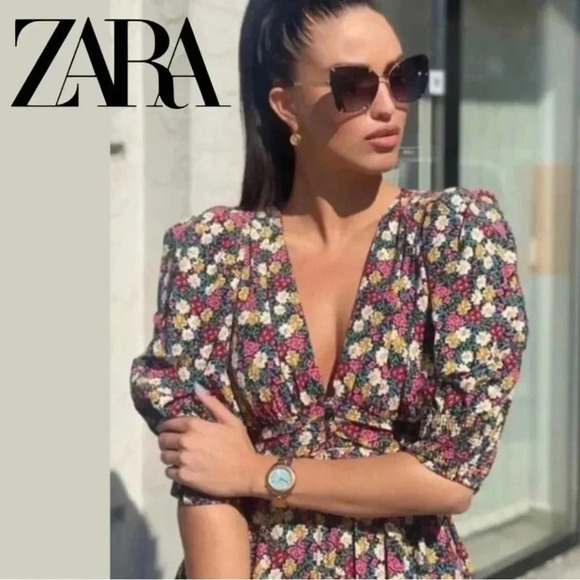 Zara Dresses & Skirts - Zara Ditsy‎ Floral Shoulder Pad Full Button Front Mini Dress Size Medium